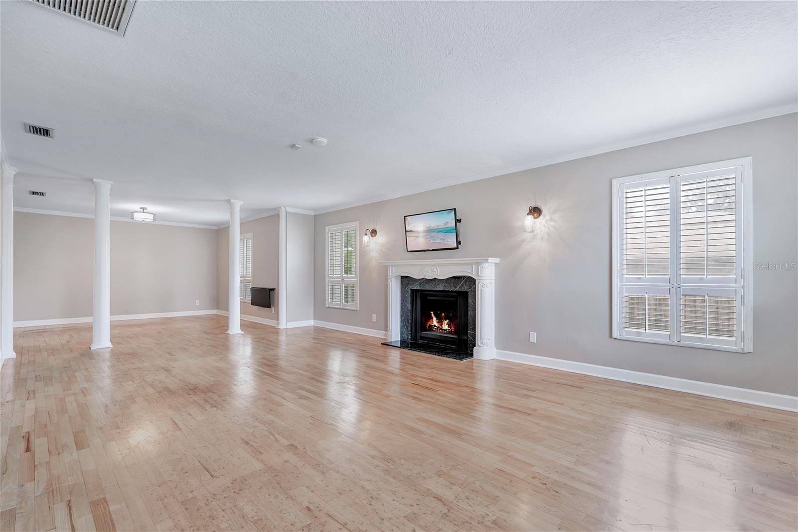 4417 Tidewater Dr Property Photo 4