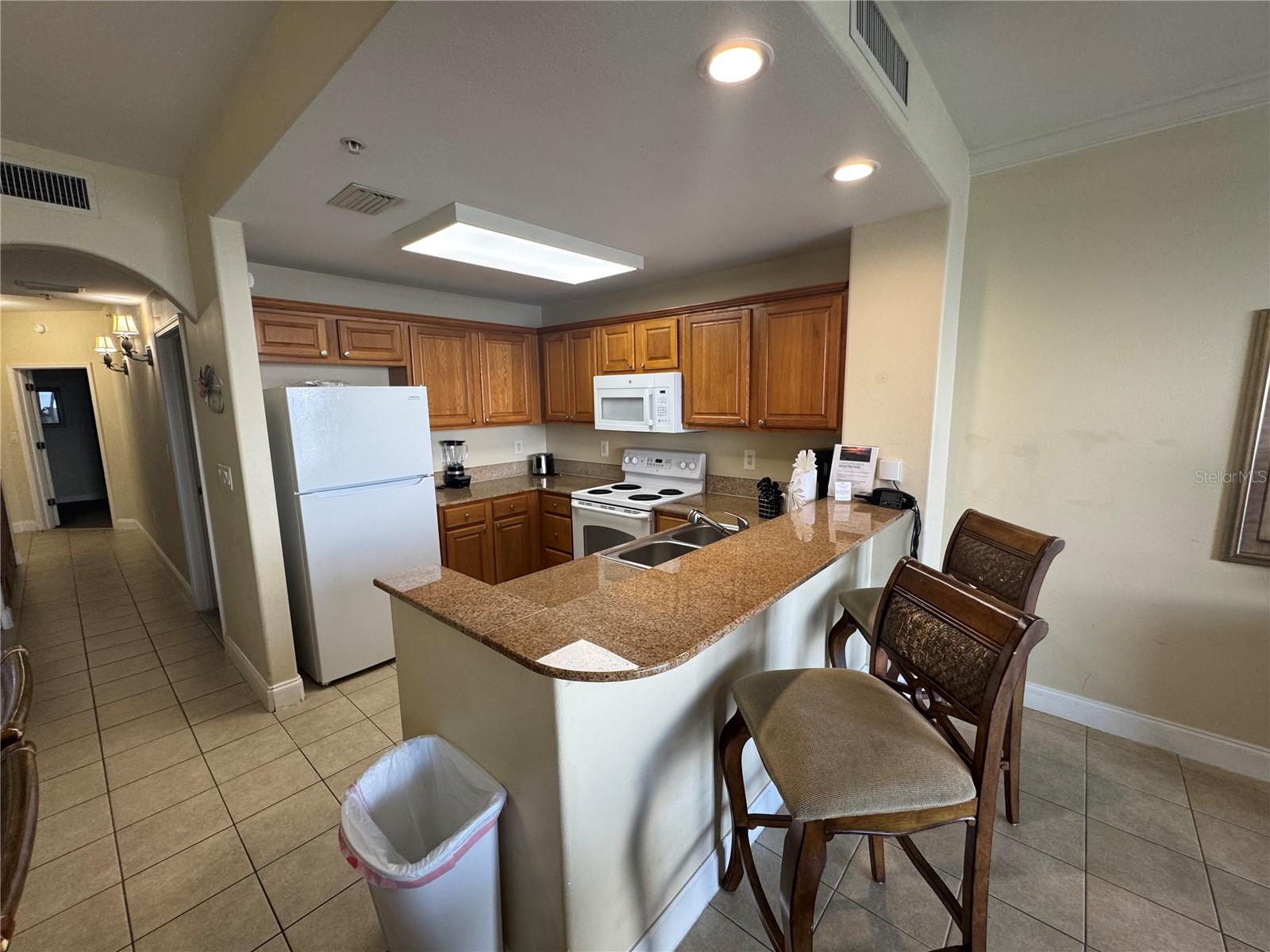 13415 Blue Heron Beach Dr #602 Property Photo 3