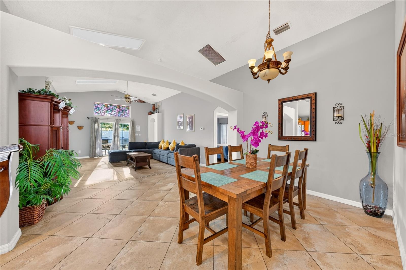 16028 Magnolia Hill St Property Photo 28