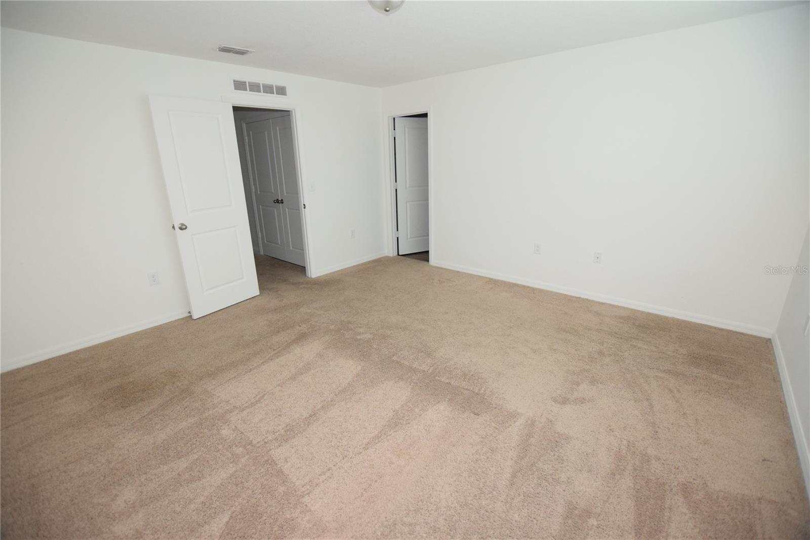 720 Madison Dr Property Photo 14