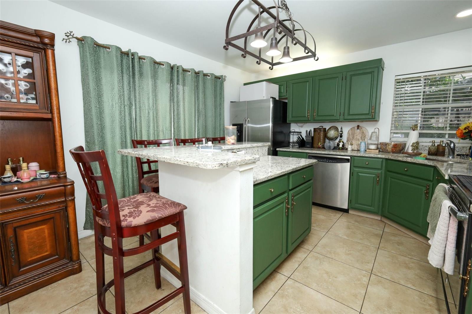 1000 Piedmont Oaks Dr Property Photo 13