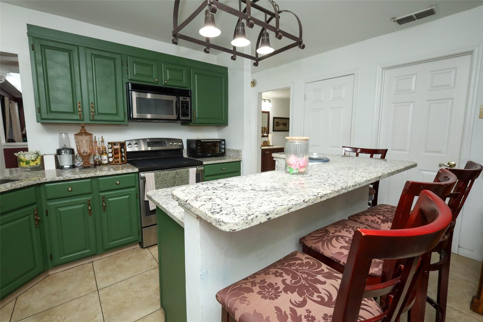 1000 Piedmont Oaks Dr Property Photo 15