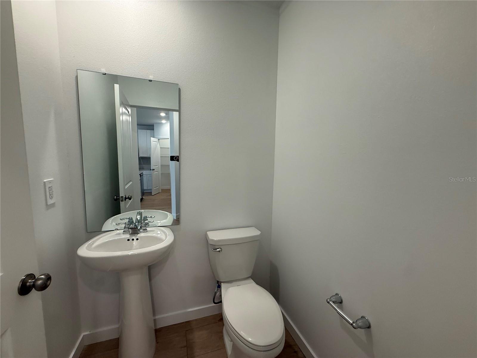 4457 Elliotts Astor Blvd Property Photo 7