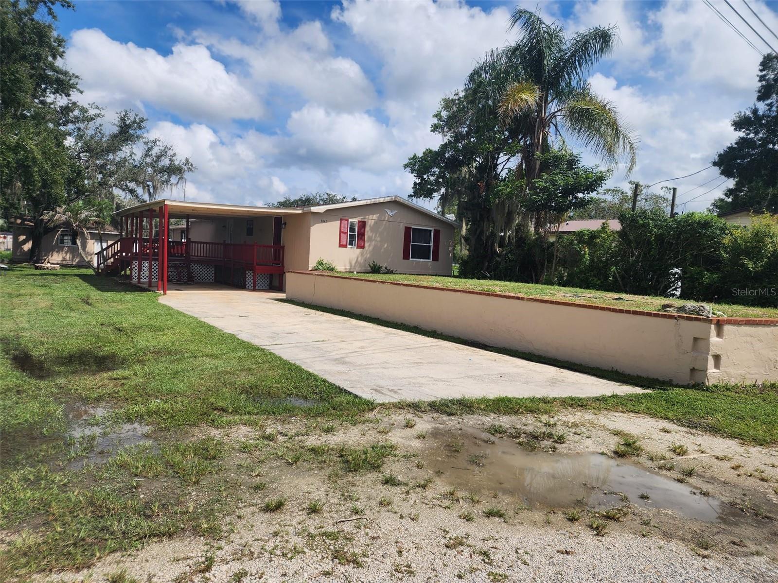 3042 Park Cir Property Photo 1