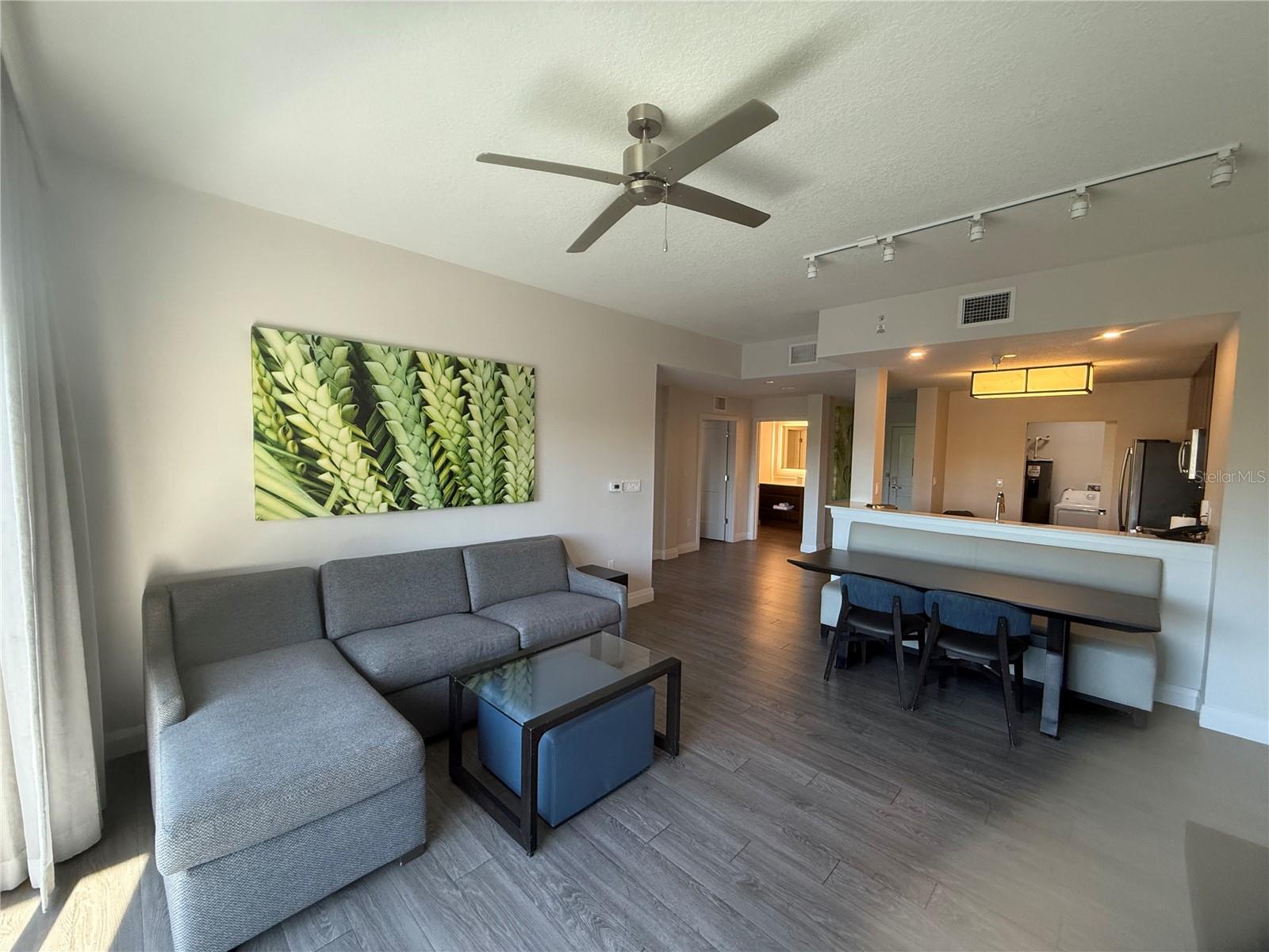 14501 Grove Resort Ave #2219 Property Photo 6