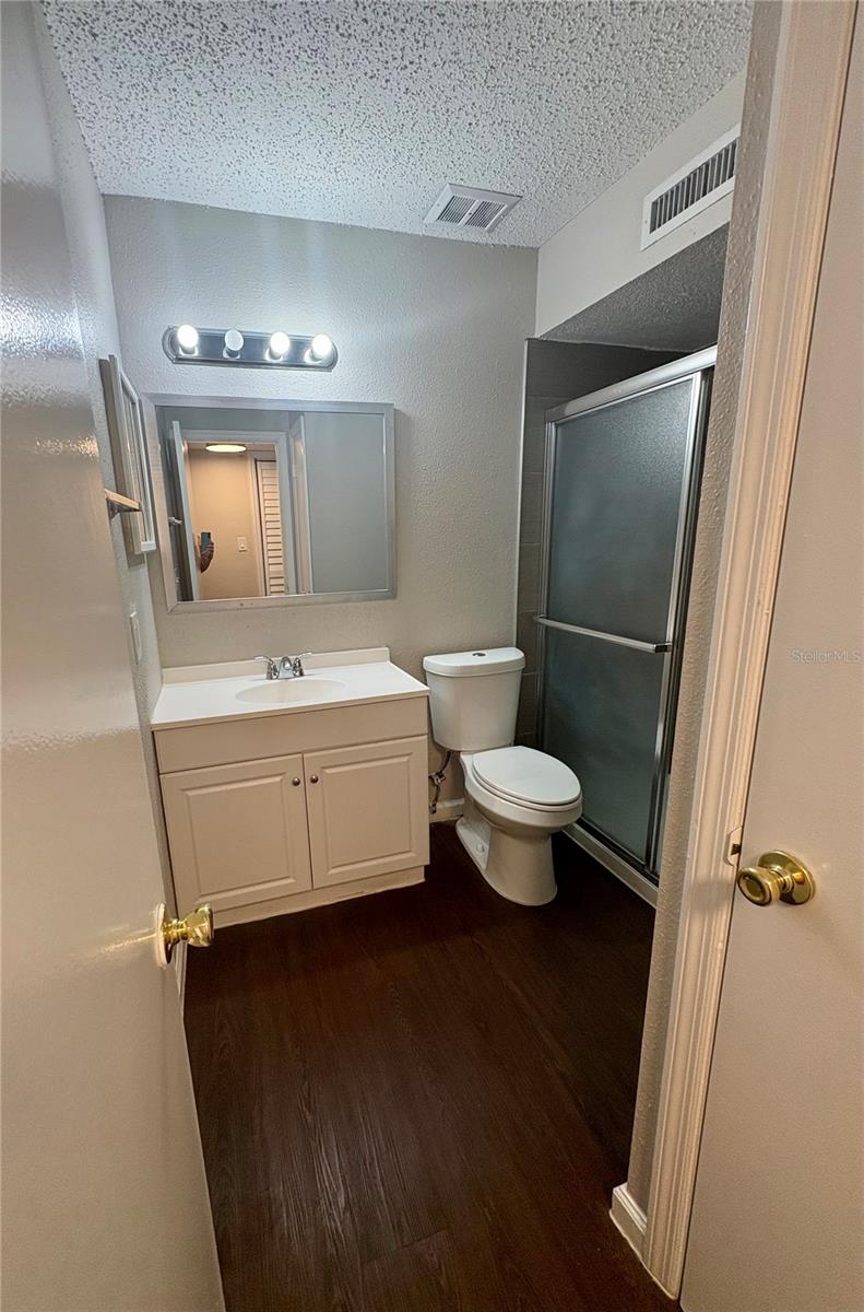 325 Wymore Rd #200 Property Photo 7