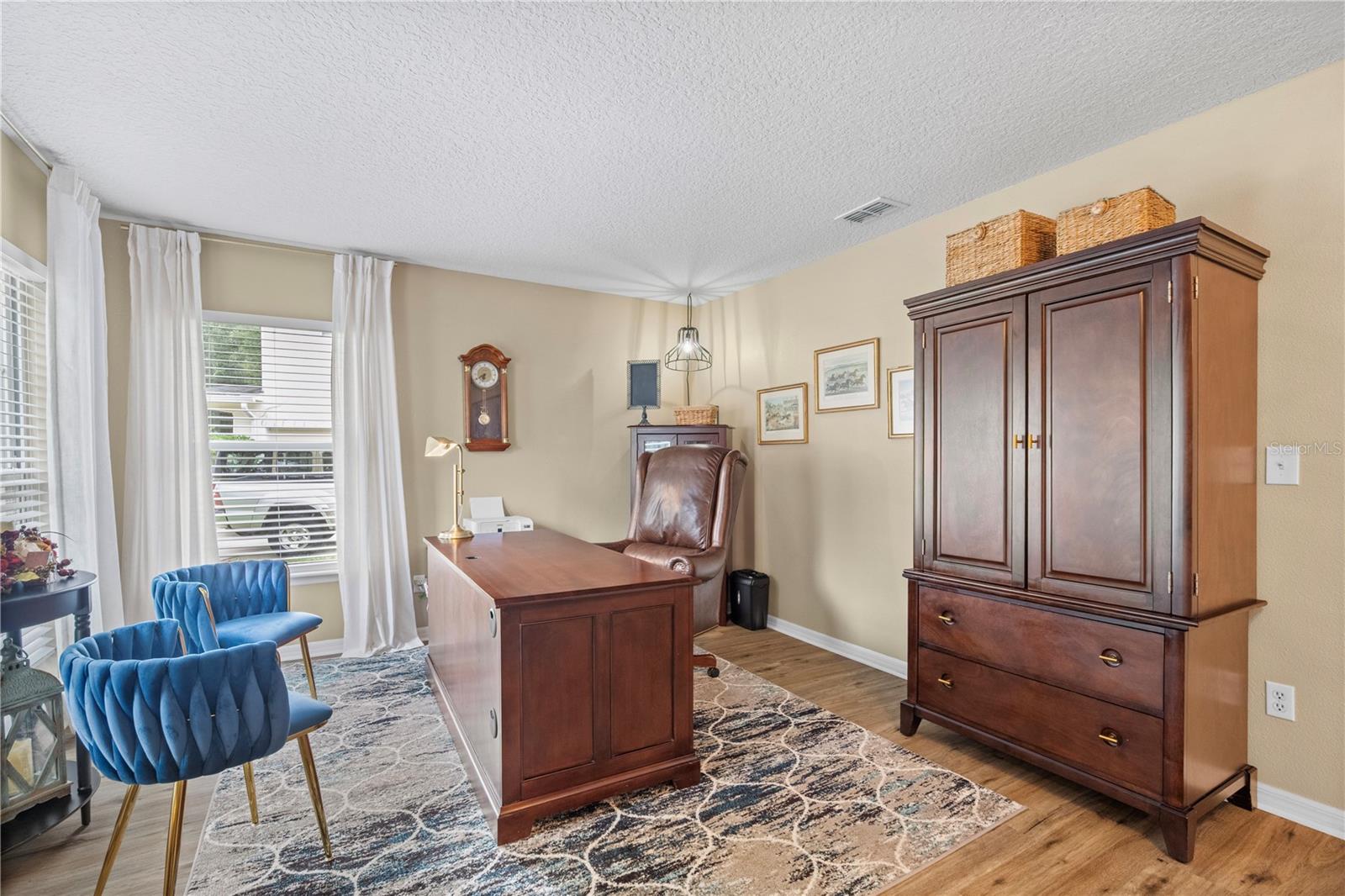 O6445456 Property Photo 10