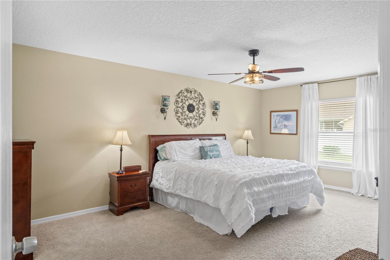 O6445456 Property Photo 27