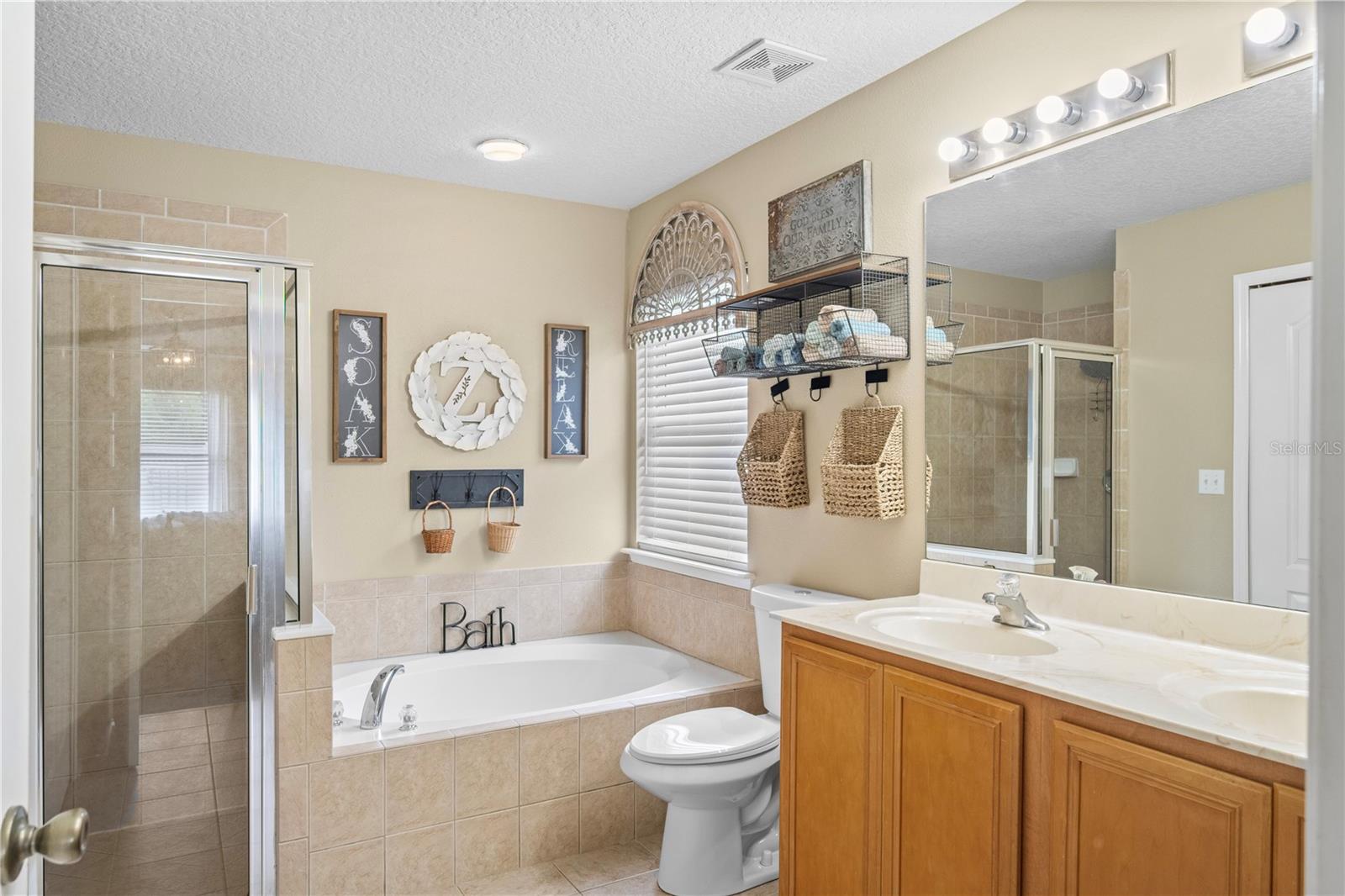 O6445456 Property Photo 31