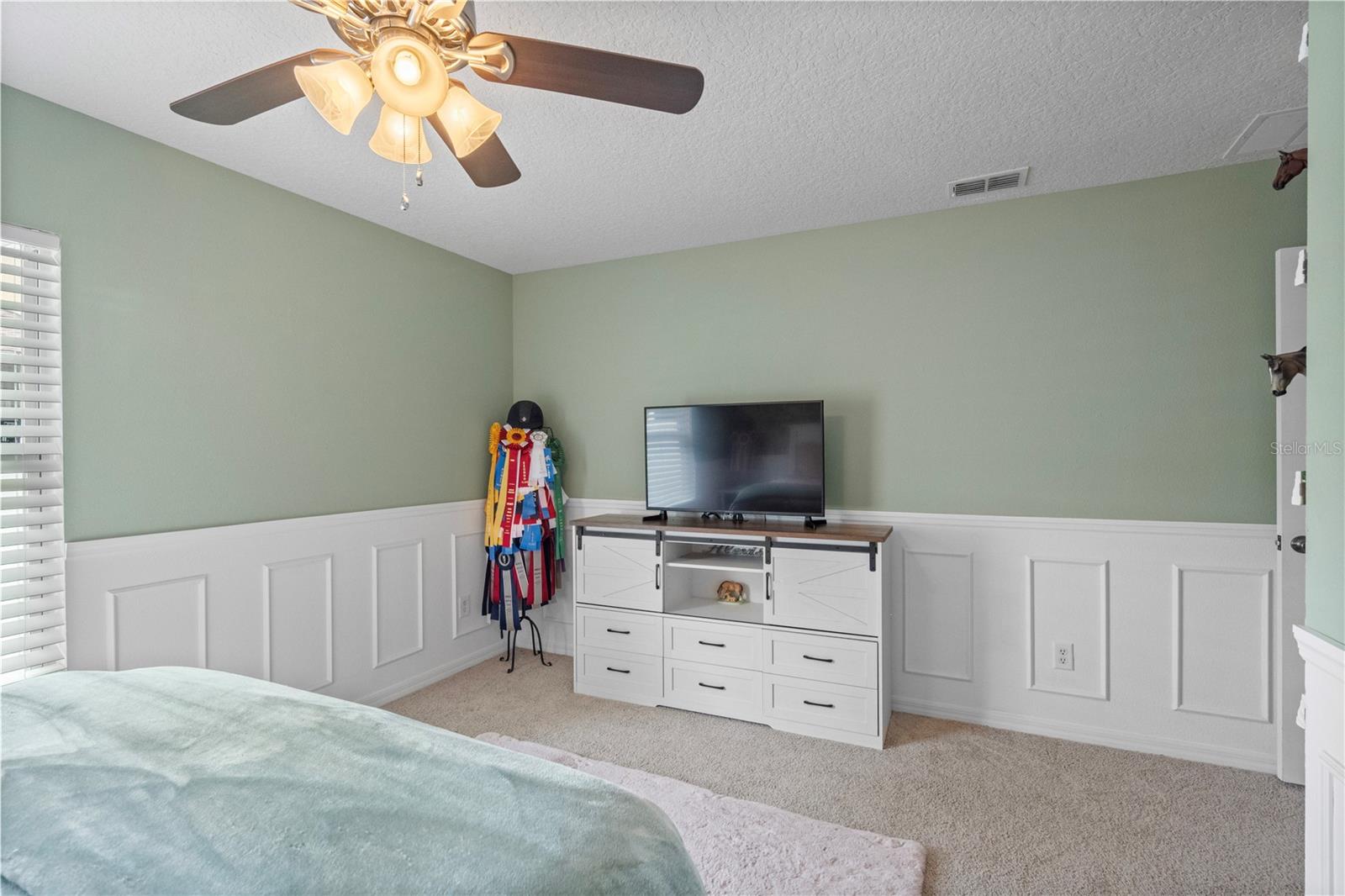 O6445456 Property Photo 41