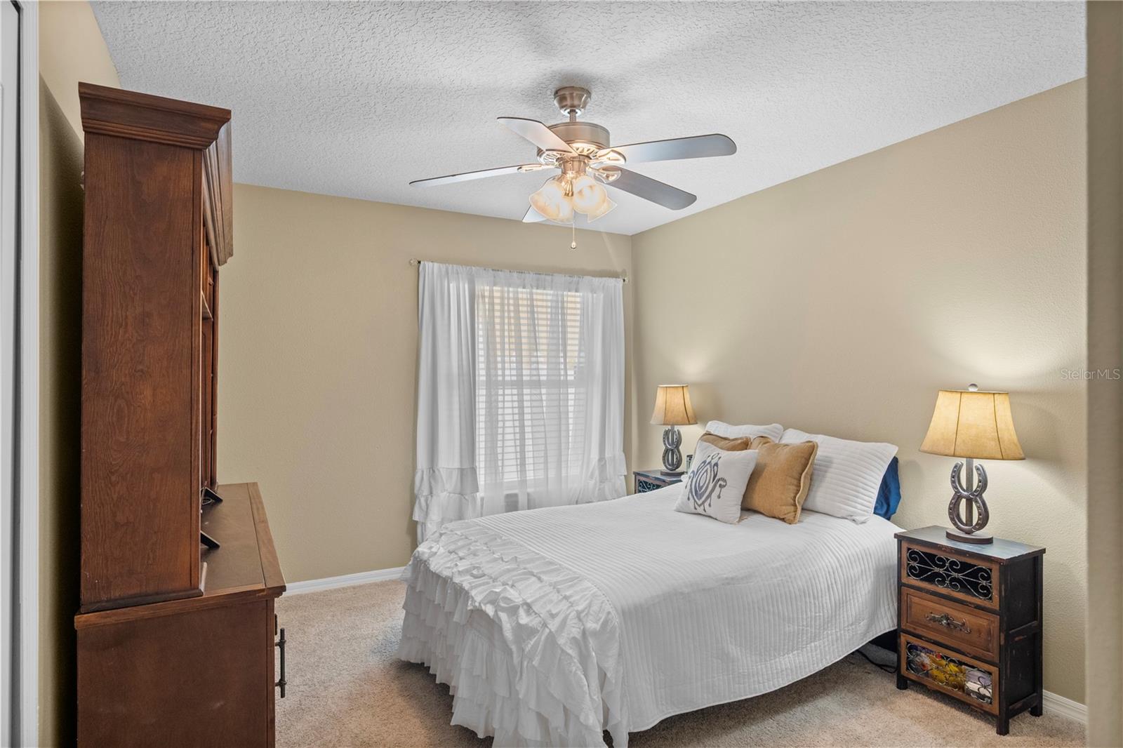 O6445456 Property Photo 49