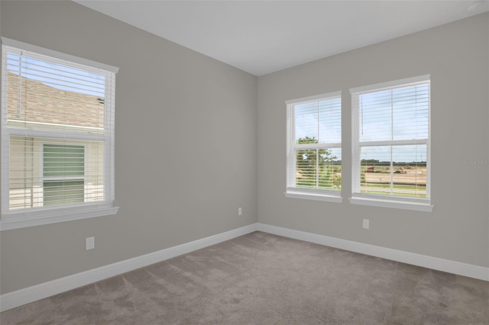 6495 Cyrils Dr Property Photo 25