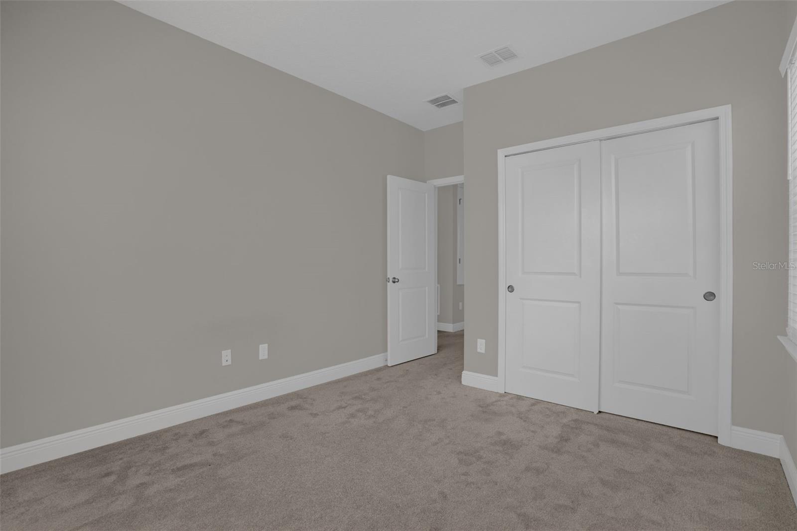 6495 Cyrils Dr Property Photo 26