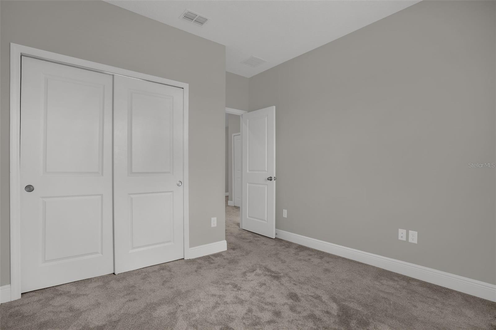 6495 Cyrils Dr Property Photo 29