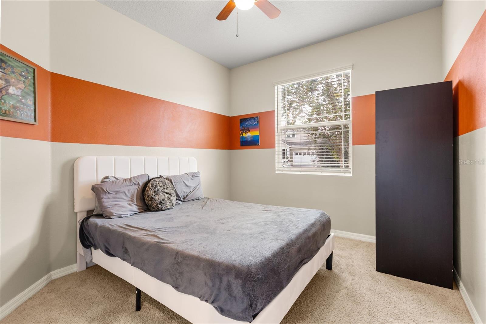 2401 Avian Loop Property Photo 13