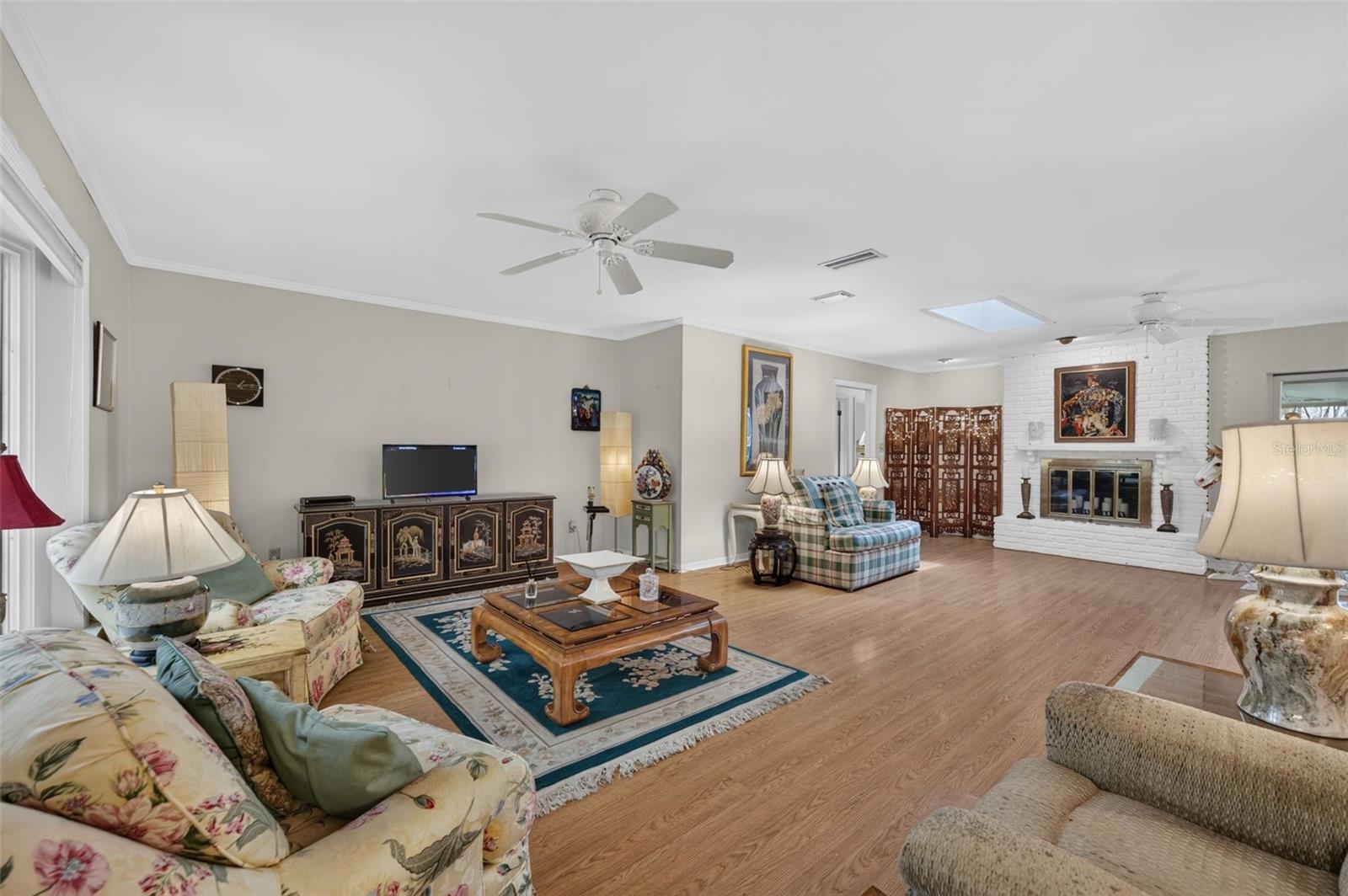 120 Lake Destiny Trl Property Photo 7