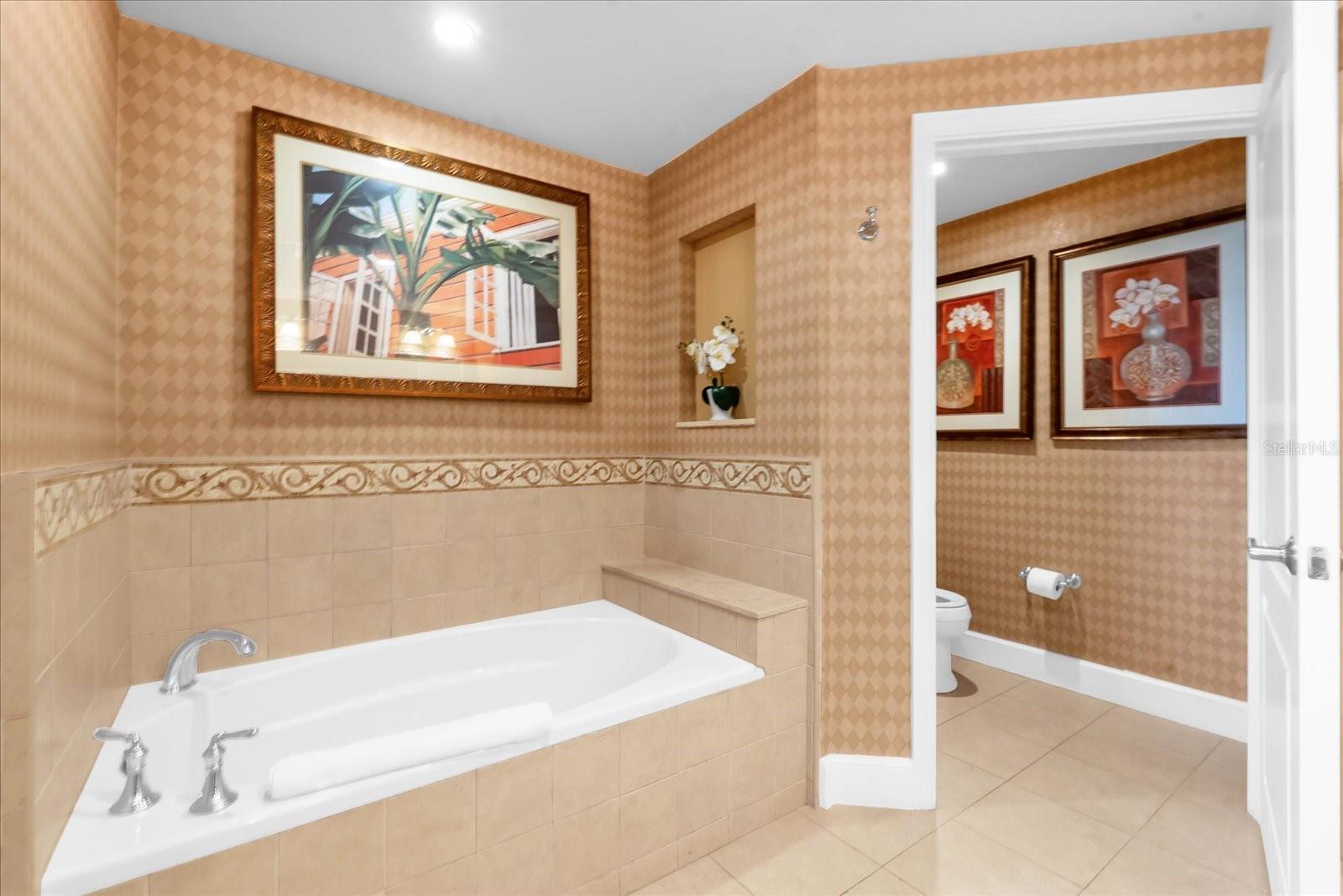 7593 Gathering Dr #803 Property Photo 15