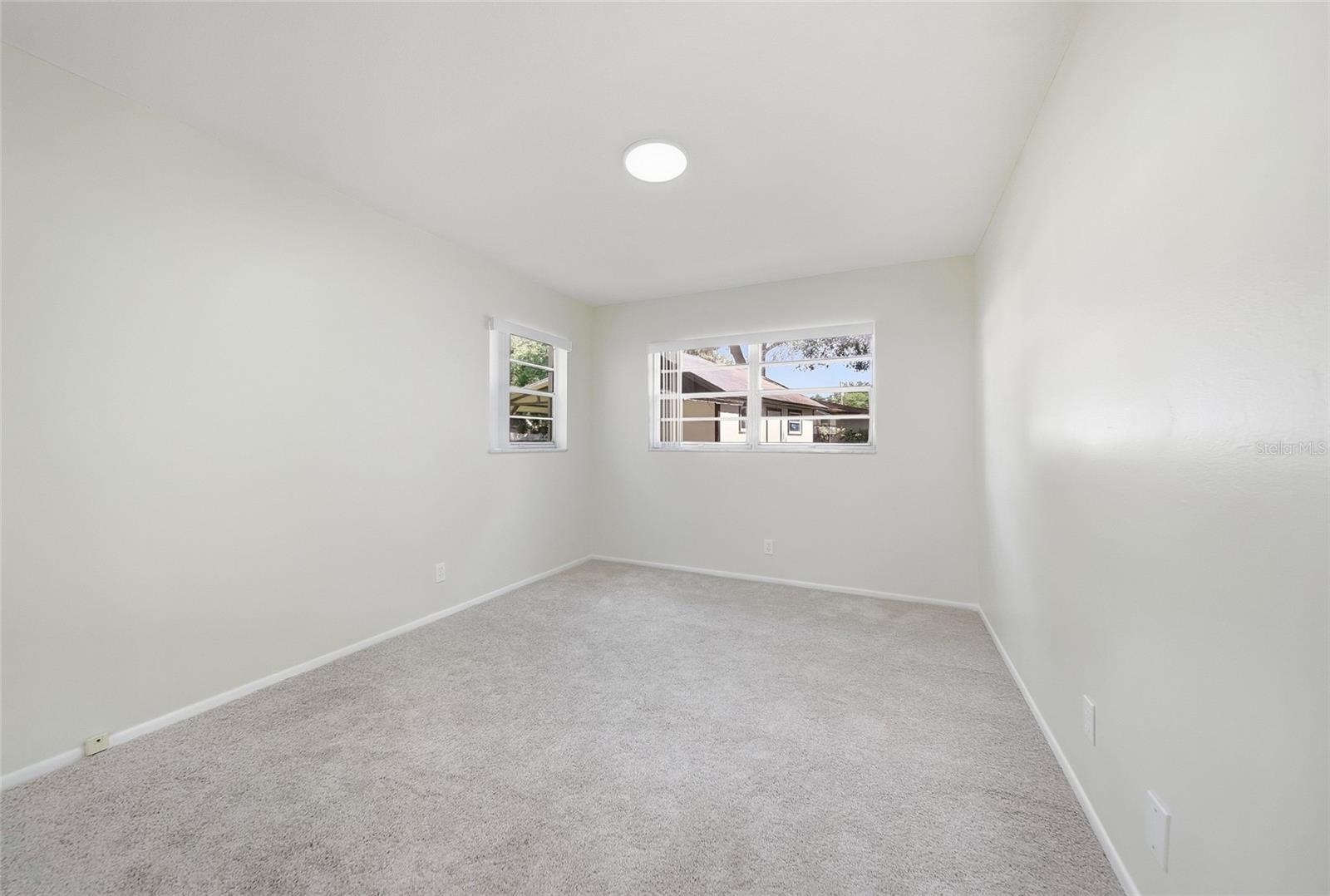 9401 N Rome Cir Property Photo 12