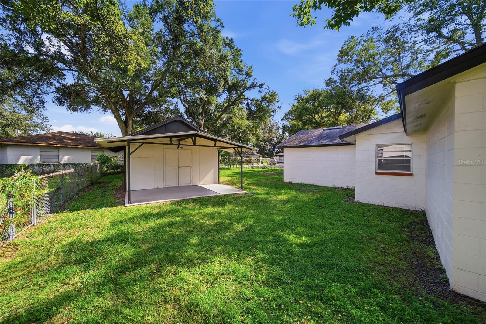 9401 N Rome Cir Property Photo 17