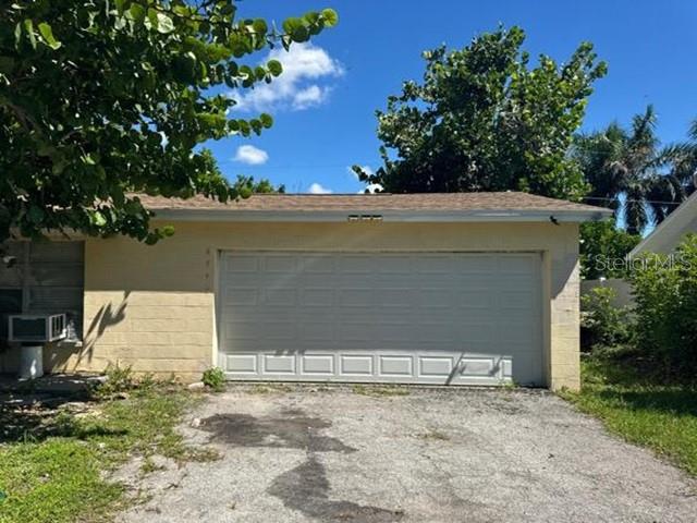 6942 Grande Vista Way S Property Photo 3