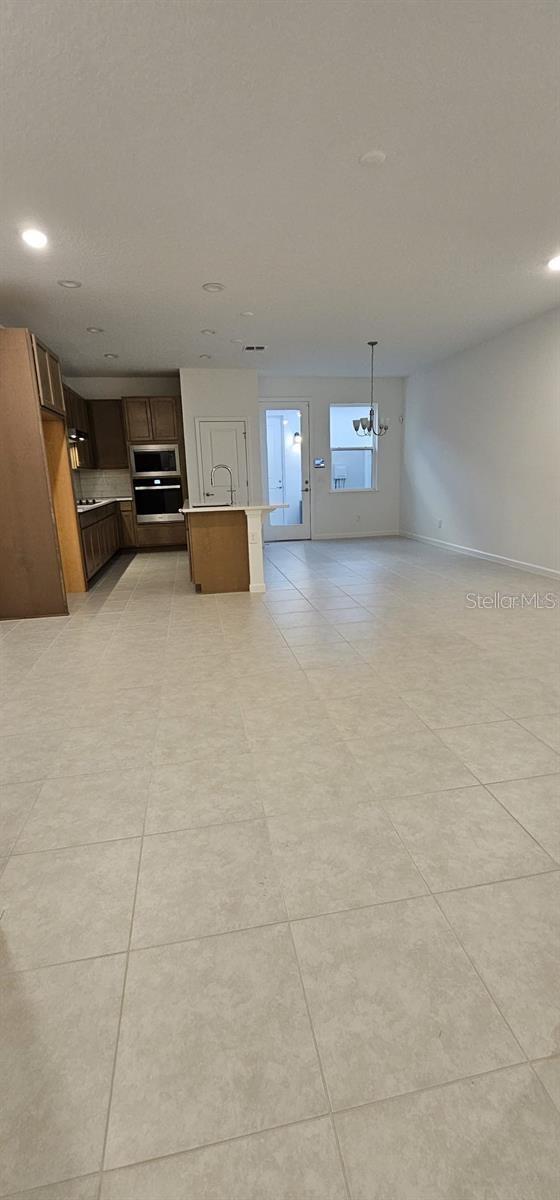 14031 Lochend Way Property Photo 7