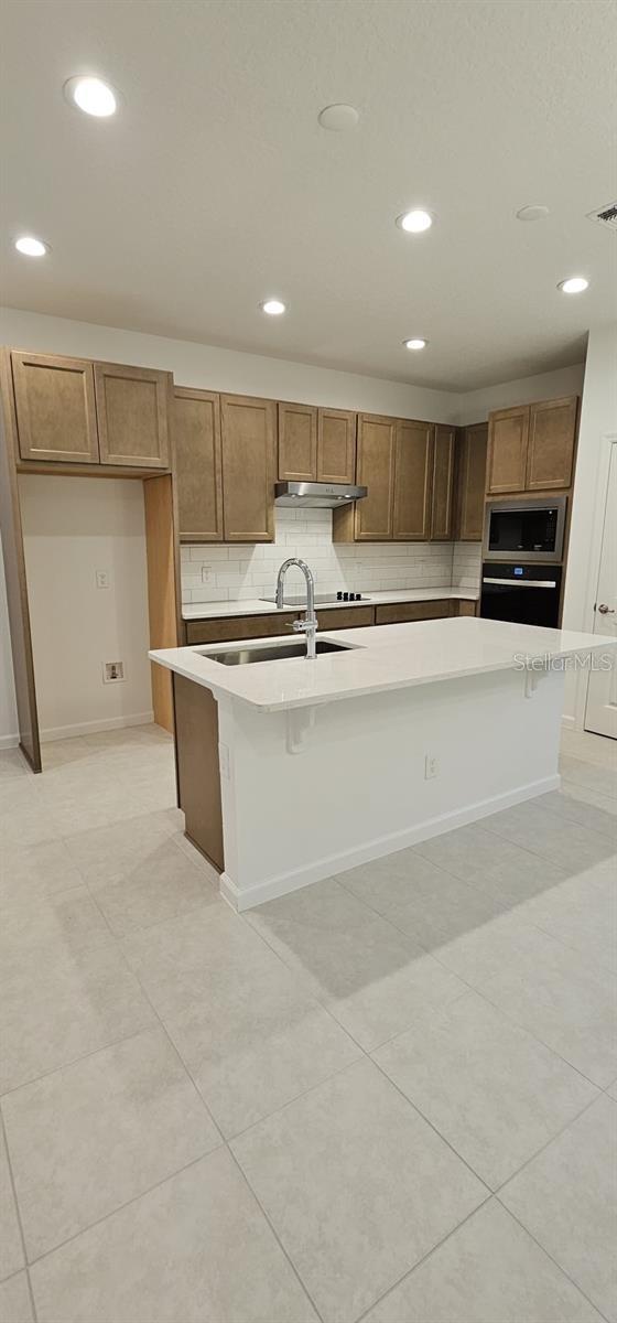 14031 Lochend Way Property Photo 11