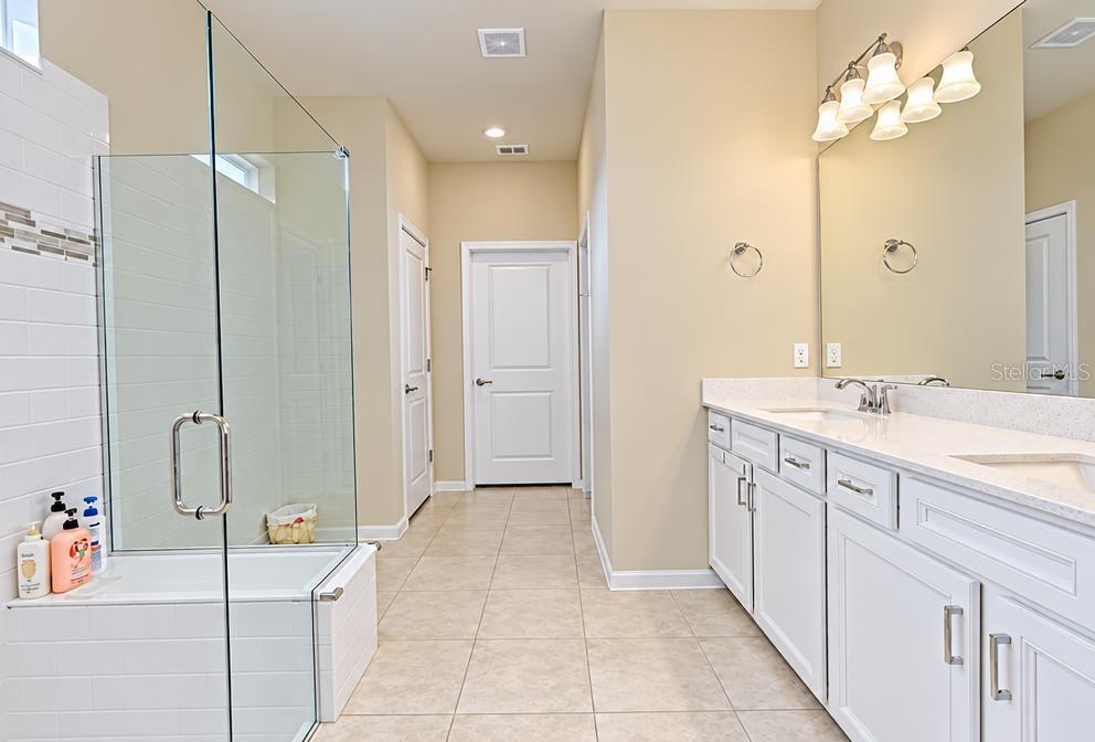 2578 Autumn Peace Dr Property Photo 22