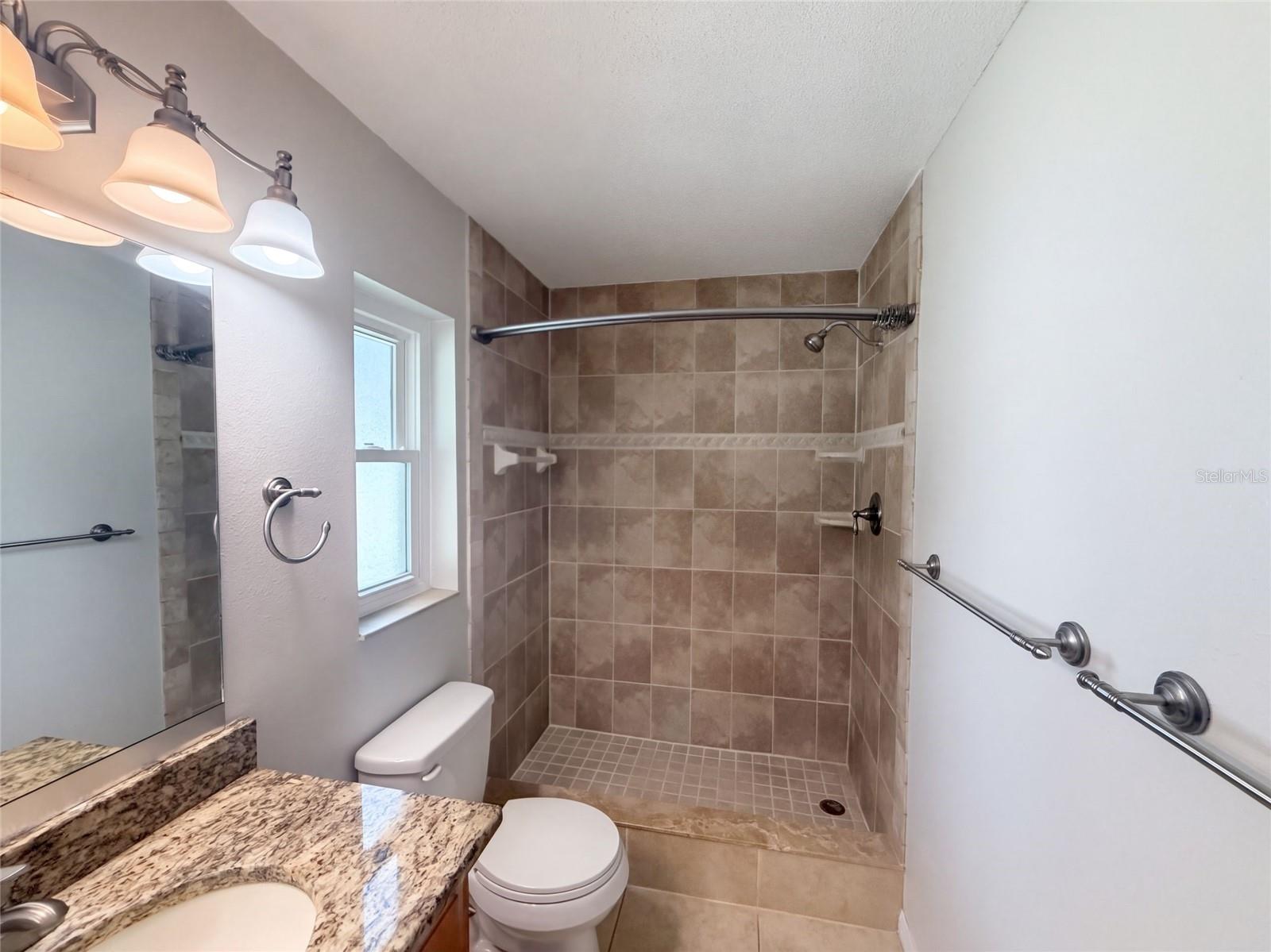 2716 Charleston Dr Property Photo 9