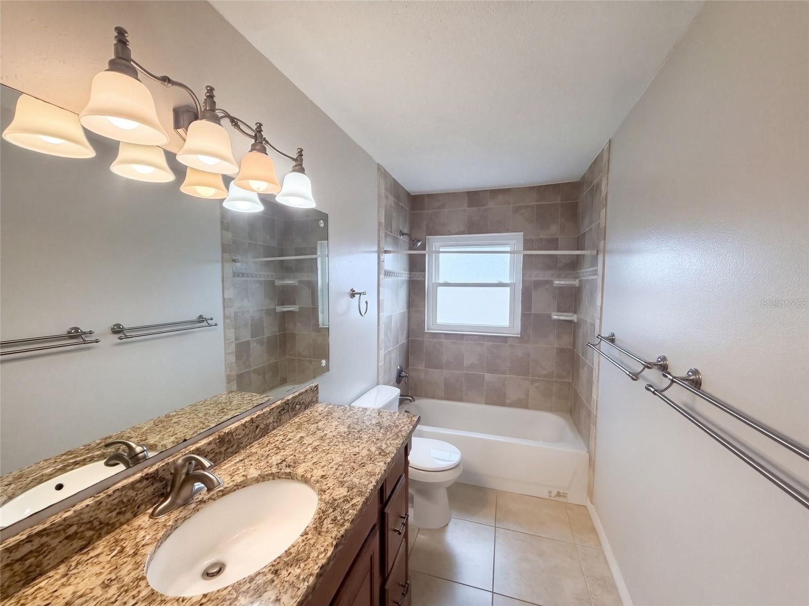 2716 Charleston Dr Property Photo 10