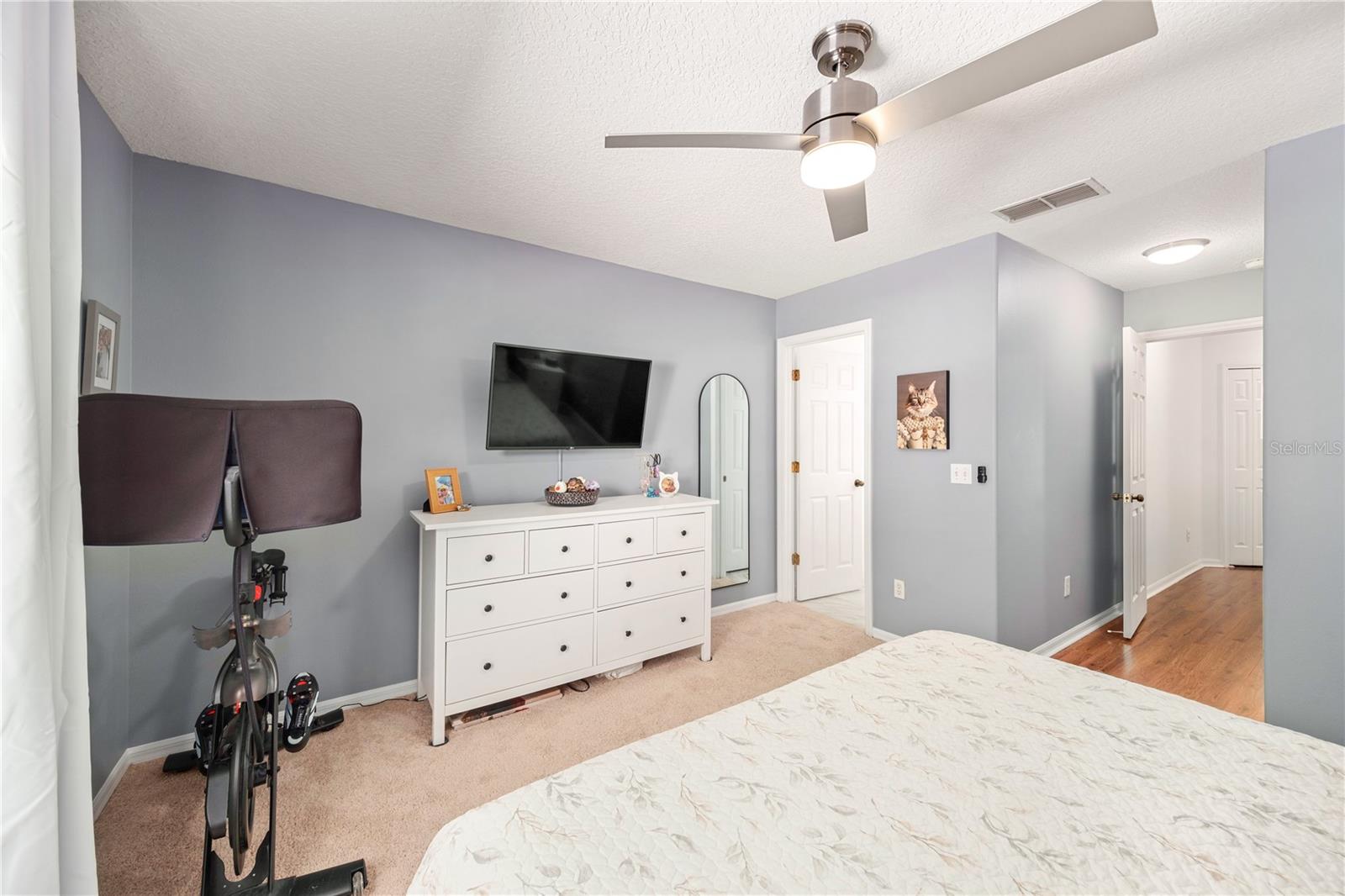 1415 Sherbourne St Property Photo 15