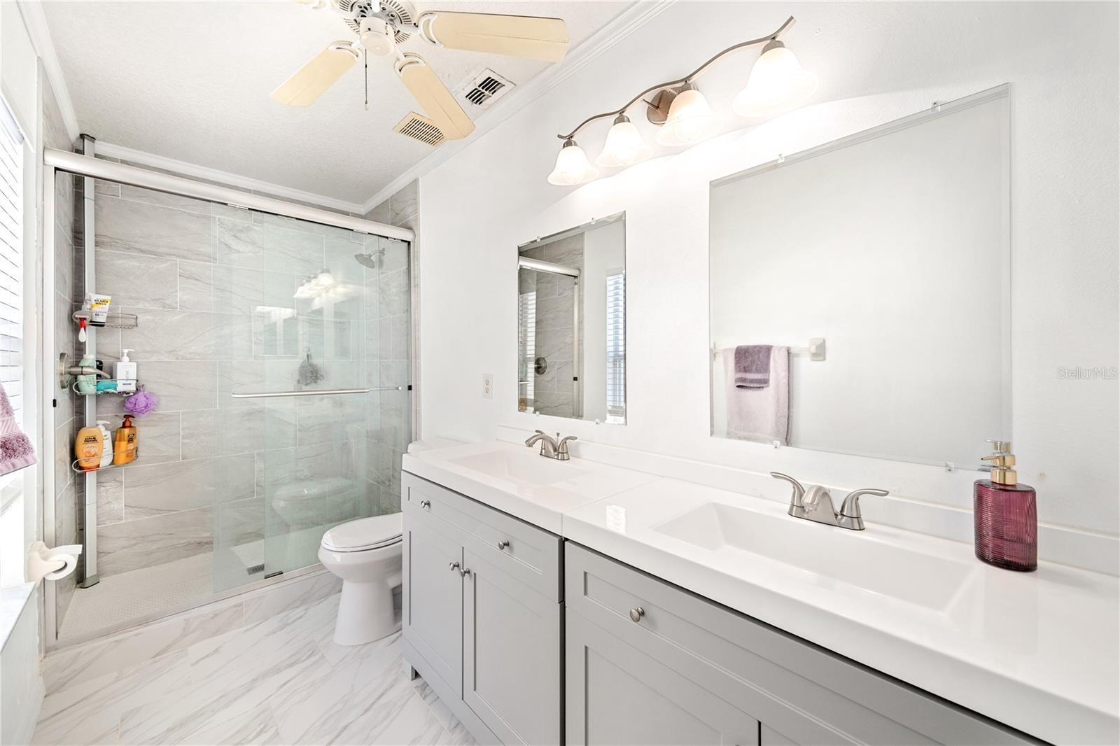 1415 Sherbourne St Property Photo 16