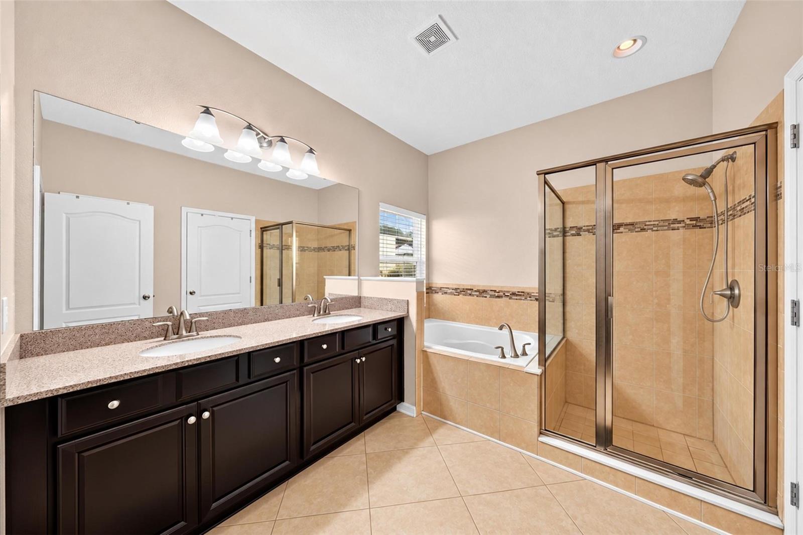 6329 Manuscript St Property Photo 3