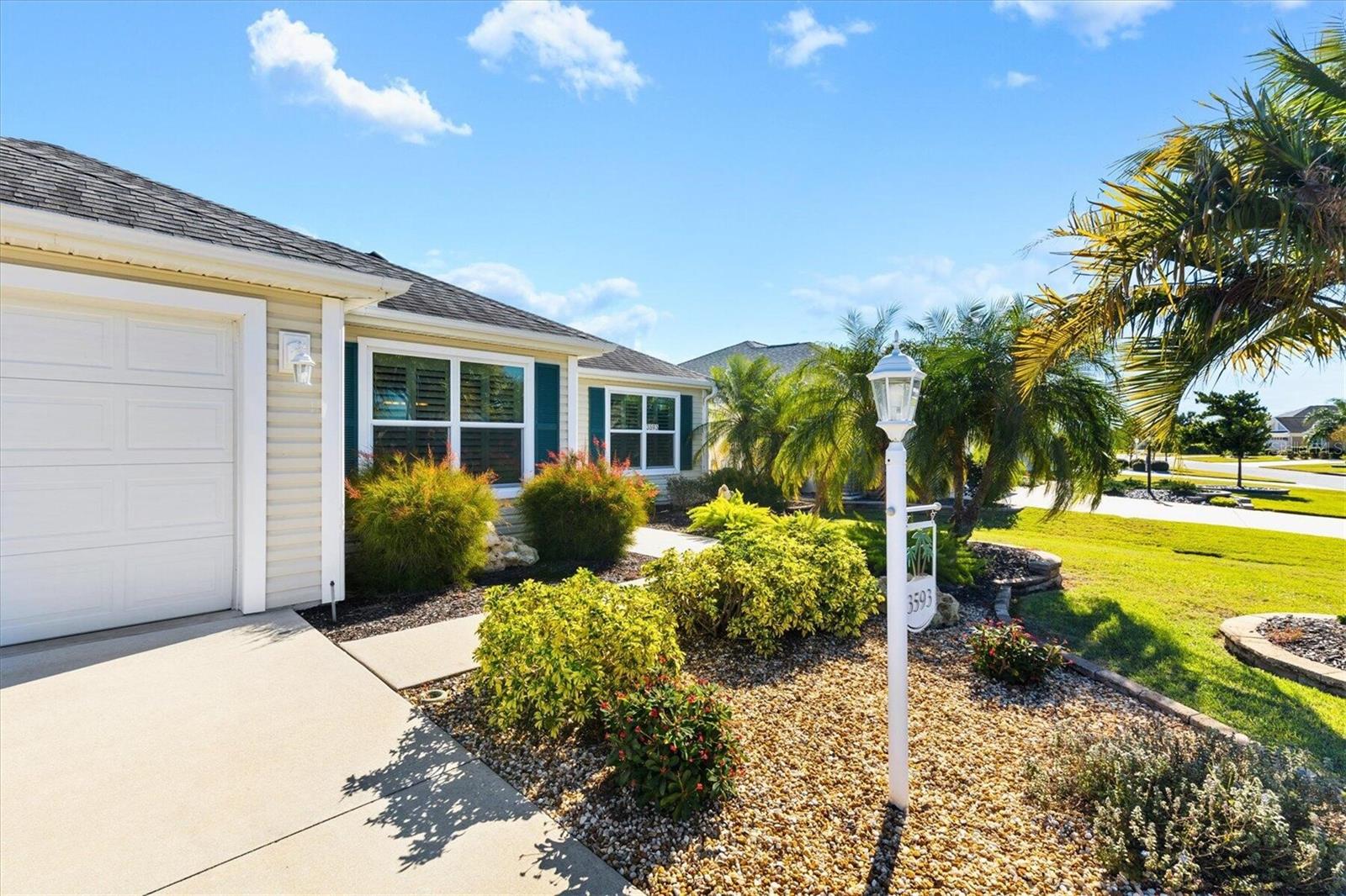 3593 Barrel Loop Property Photo 1
