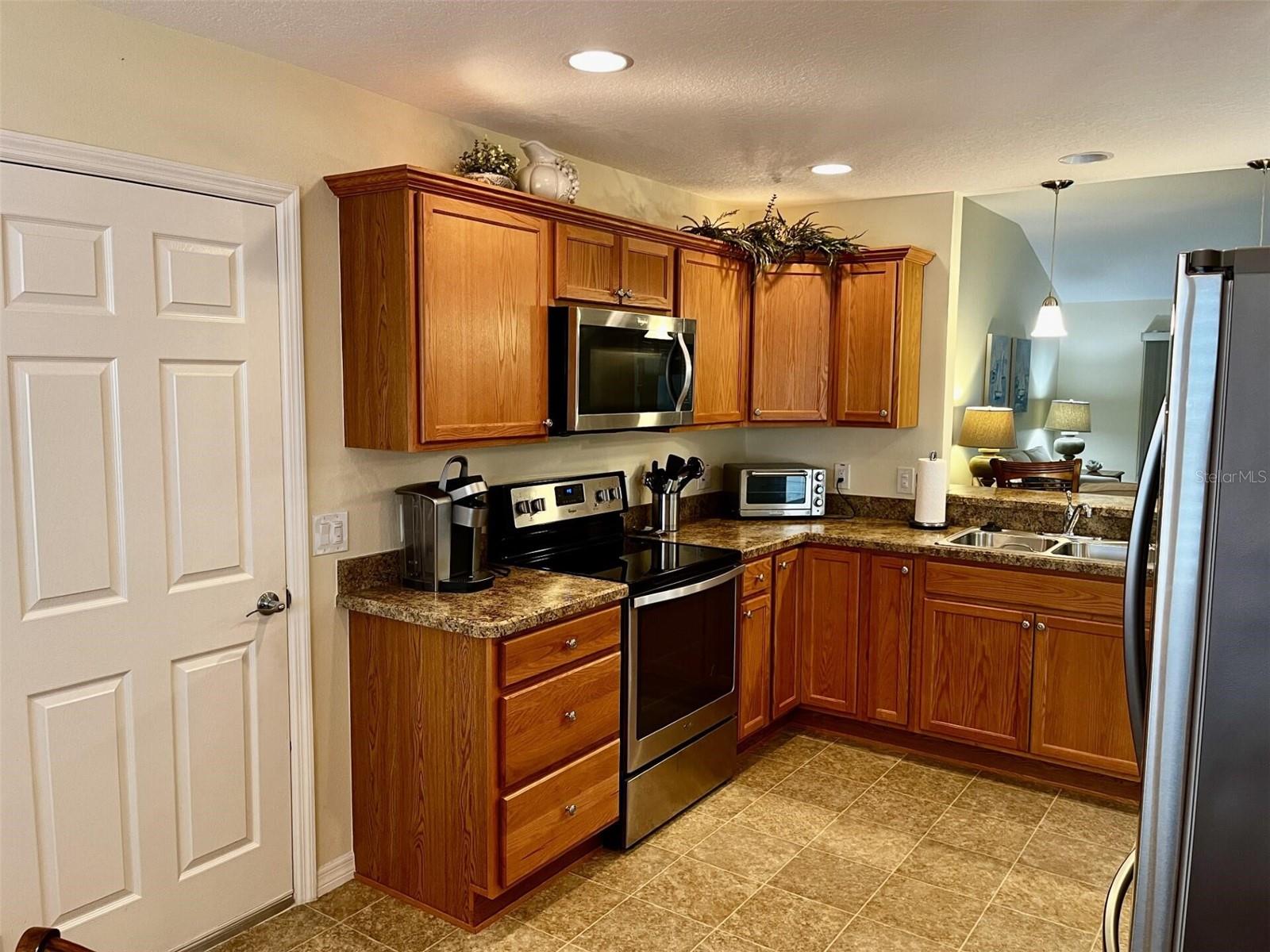 3593 Barrel Loop Property Photo 3