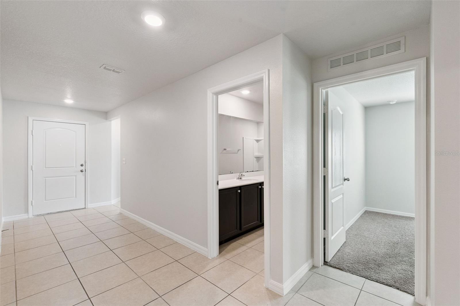 1369 Brenway Dr Property Photo 4
