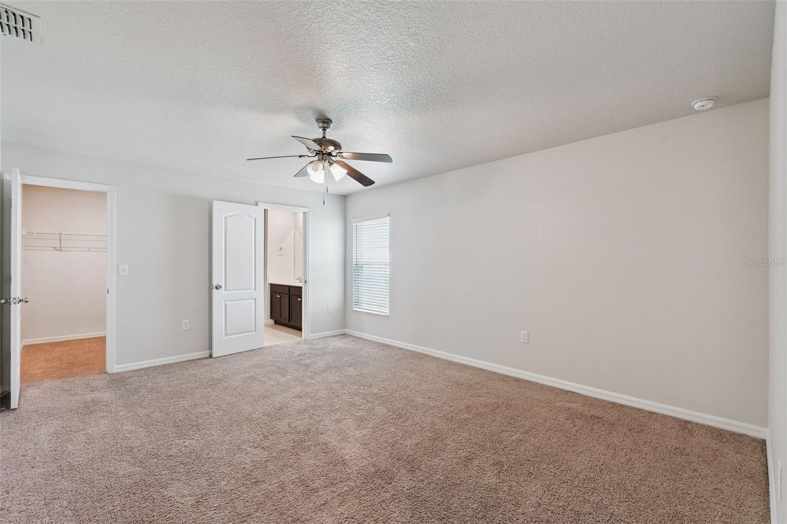 1369 Brenway Dr Property Photo 20