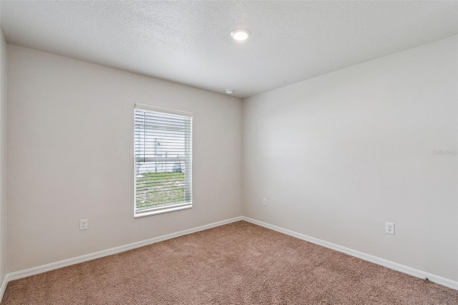 1369 Brenway Dr Property Photo 22