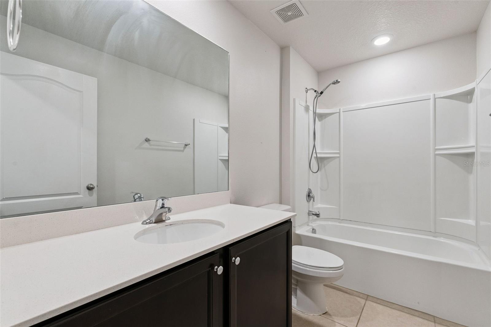 1369 Brenway Dr Property Photo 32