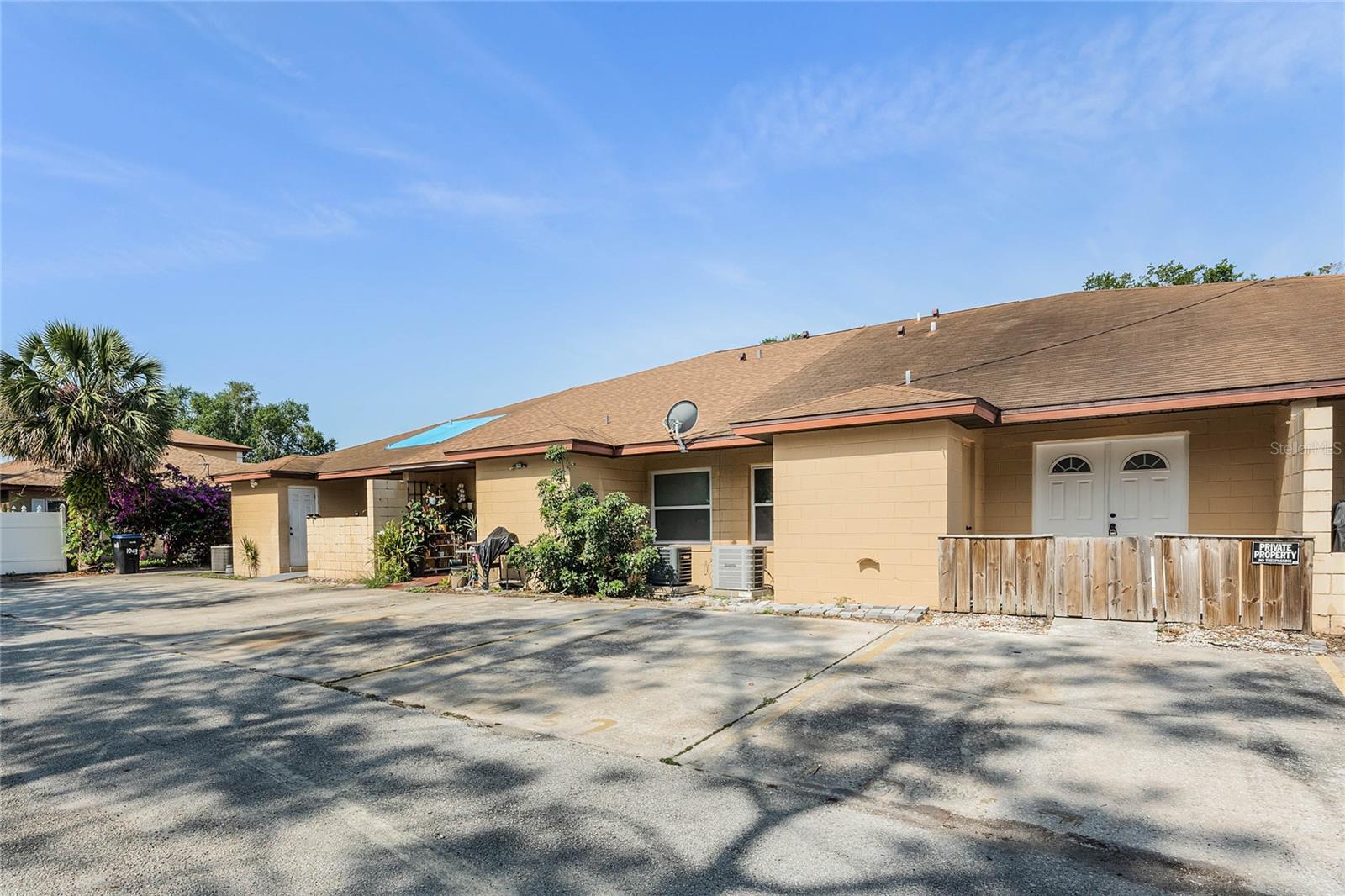 1067 Sophie Blvd Property Photo 1
