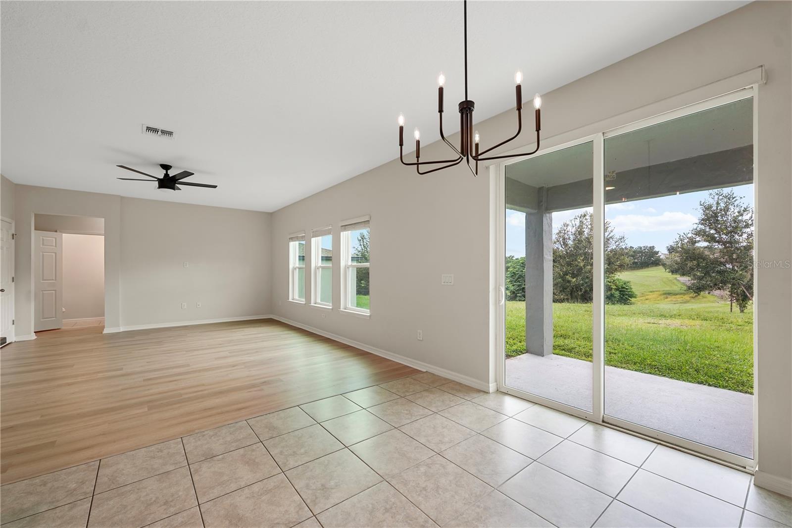 2561 Sky Stone Ct Property Photo 8