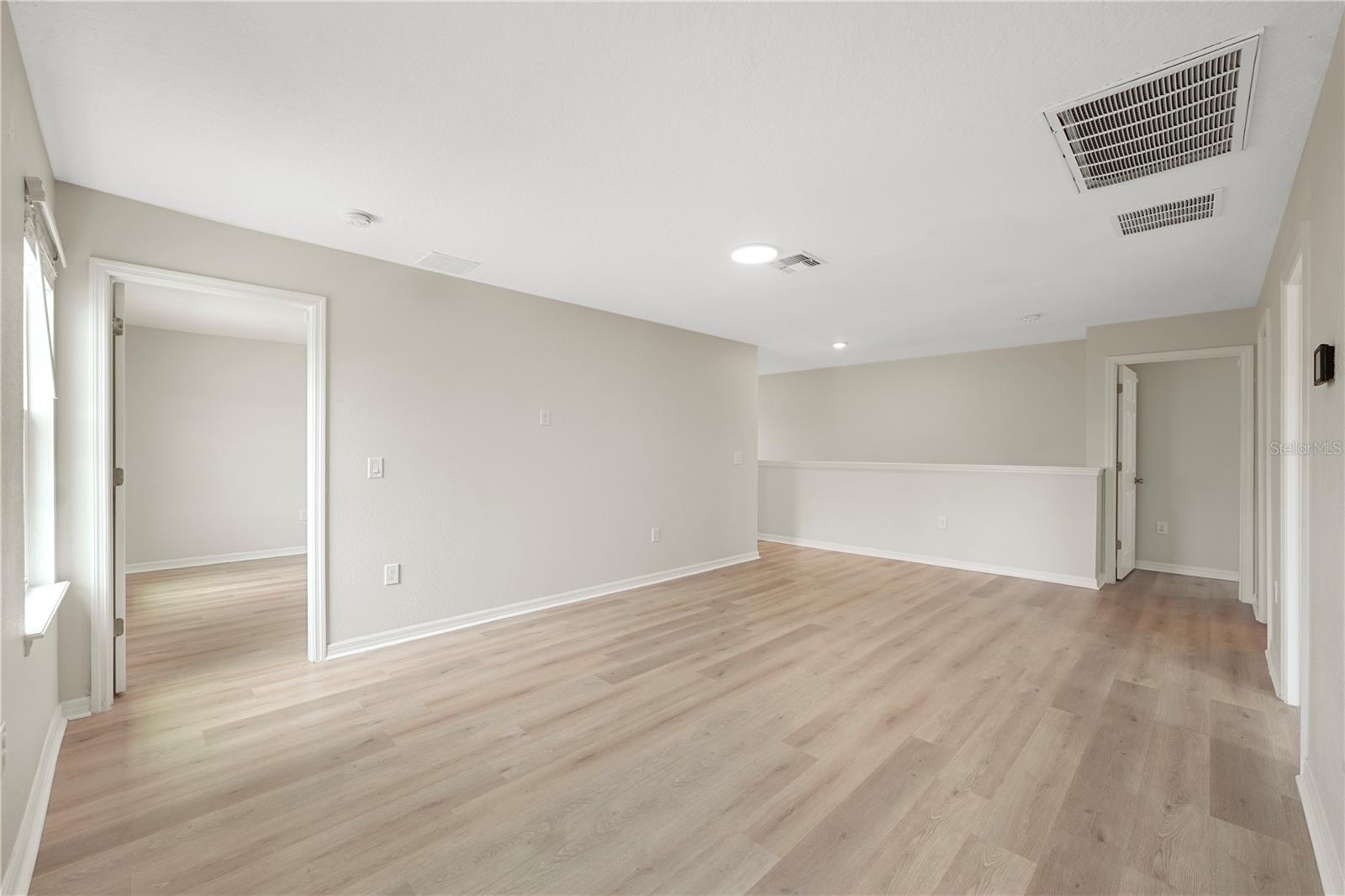 2561 Sky Stone Ct Property Photo 18