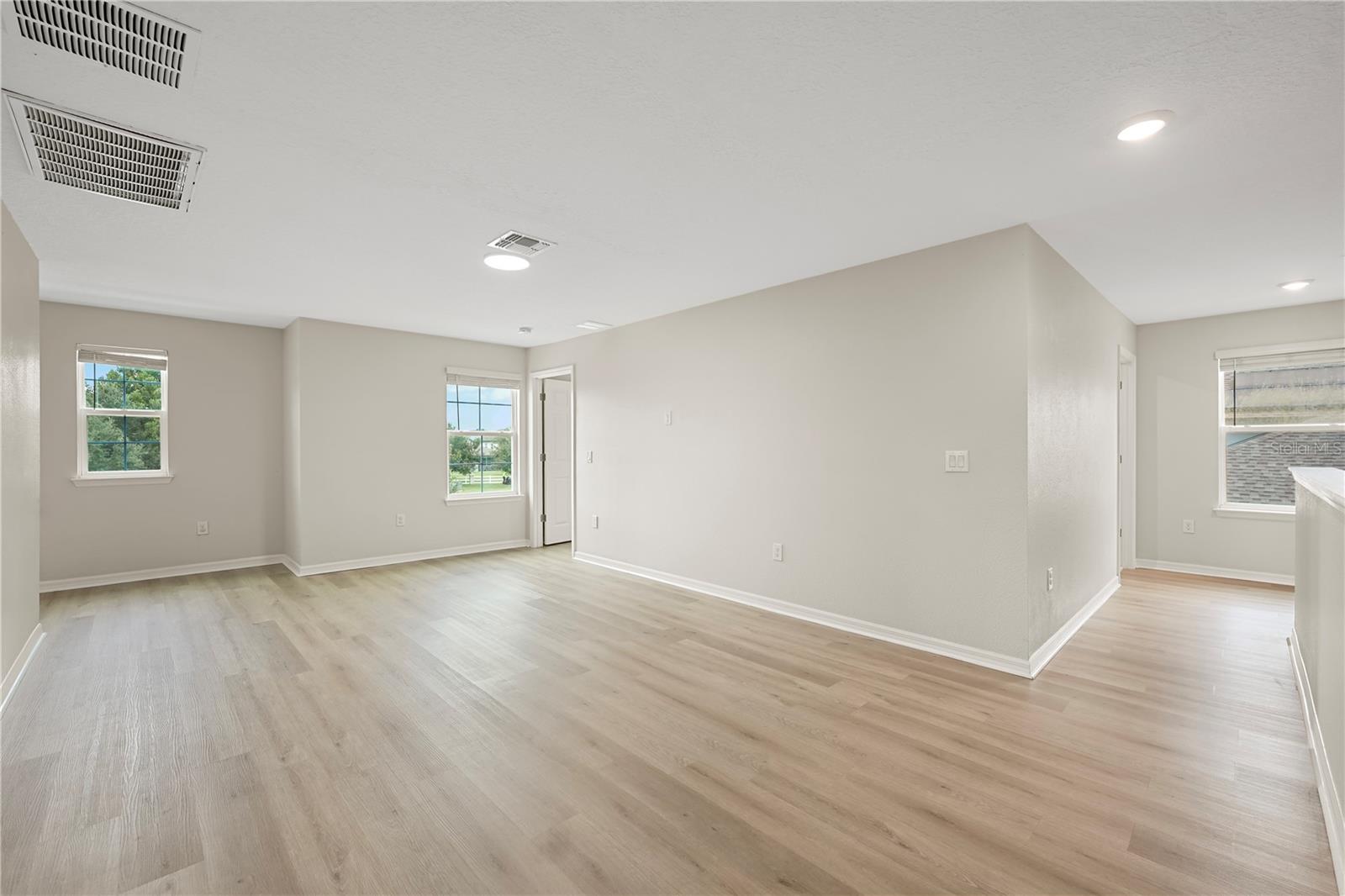 2561 Sky Stone Ct Property Photo 19