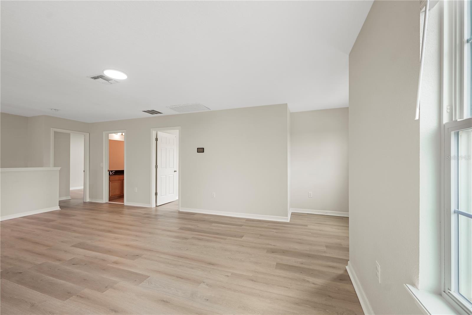 2561 Sky Stone Ct Property Photo 20