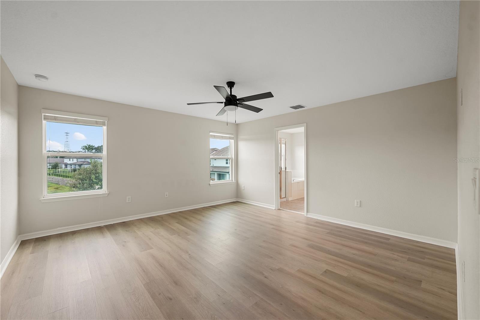 2561 Sky Stone Ct Property Photo 23