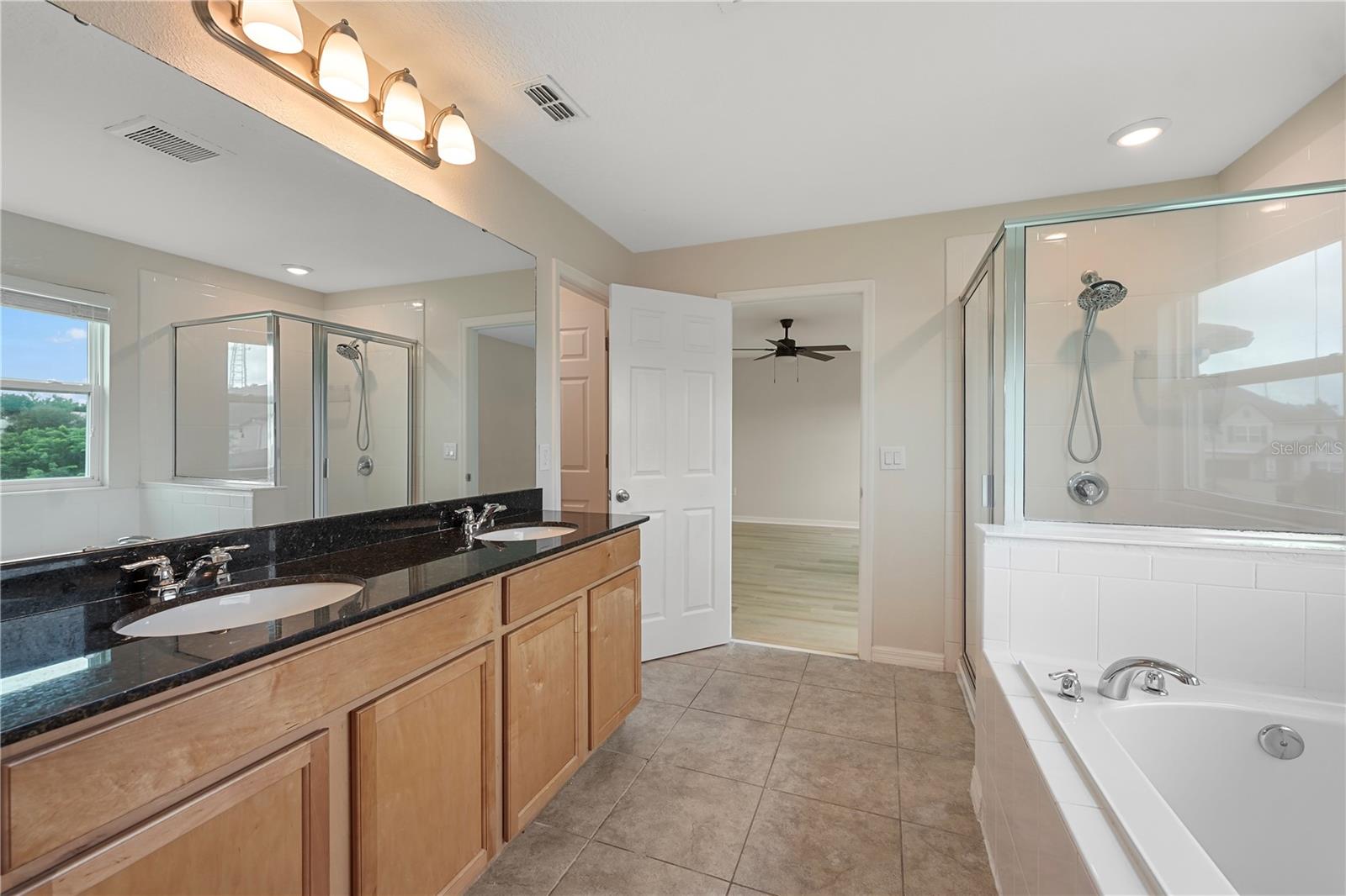 2561 Sky Stone Ct Property Photo 27