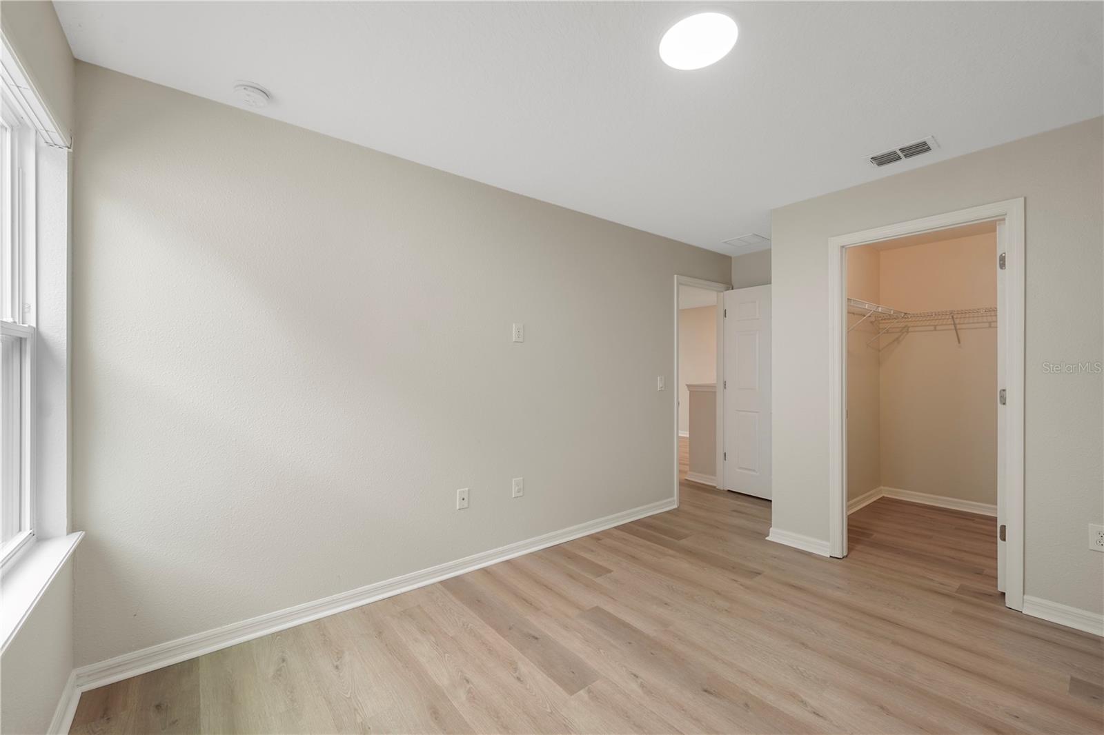 2561 Sky Stone Ct Property Photo 33