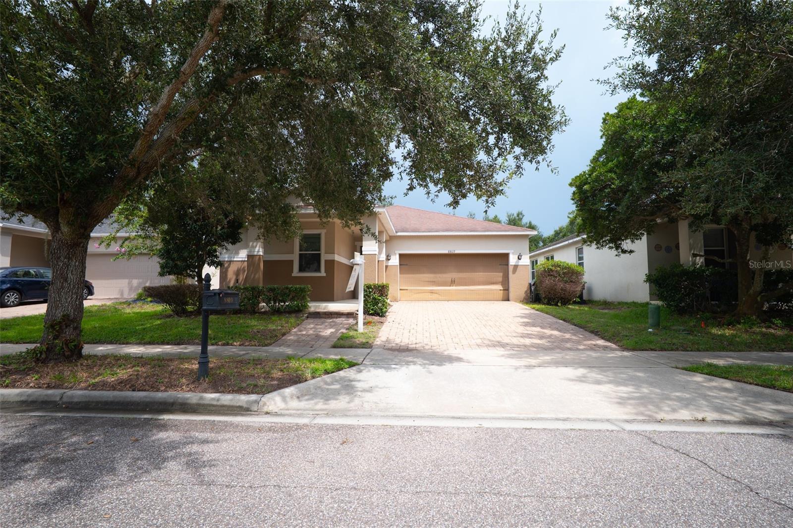 8809 Arrabida Ln Property Photo 2