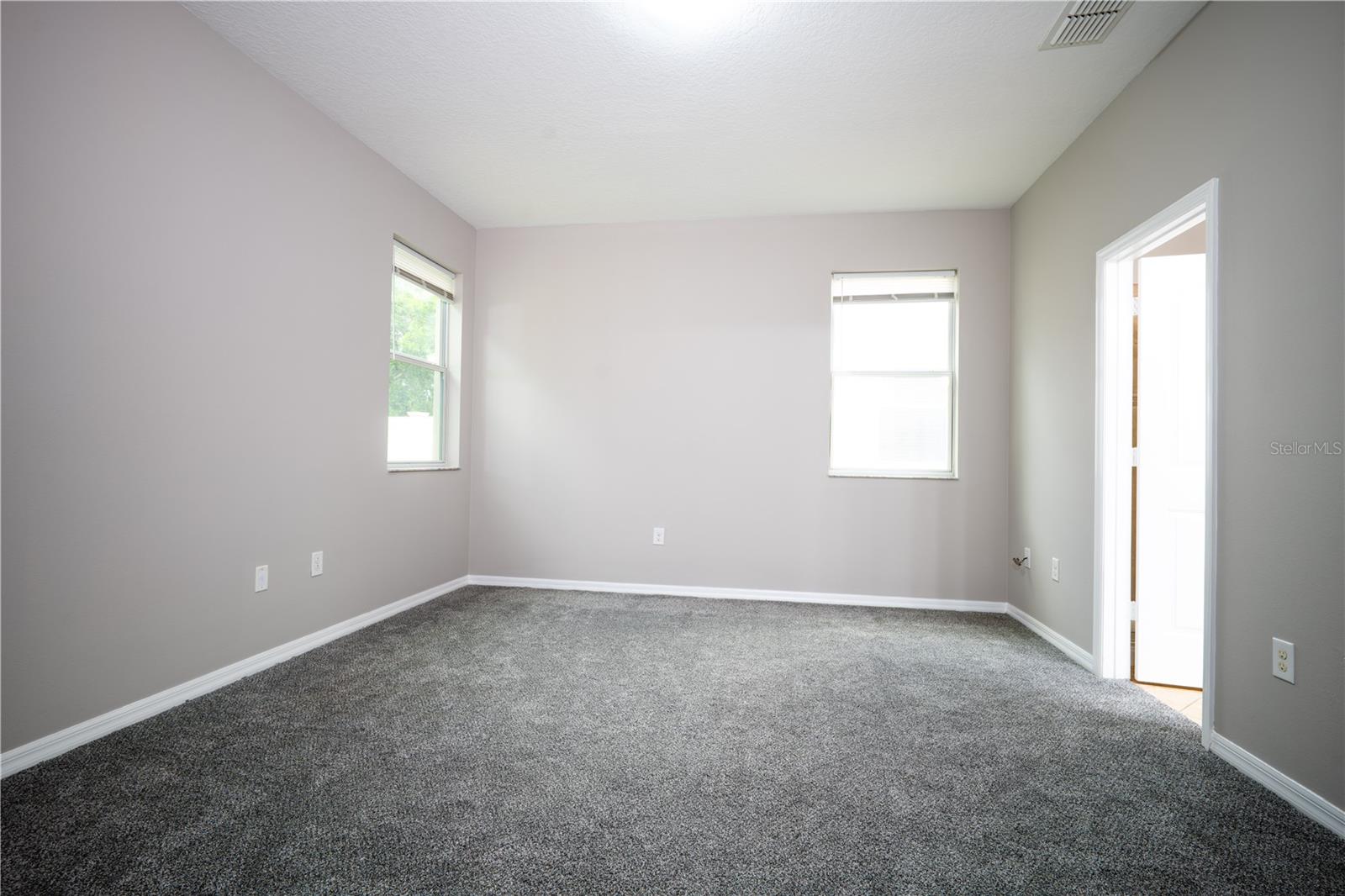 8809 Arrabida Ln Property Photo 14