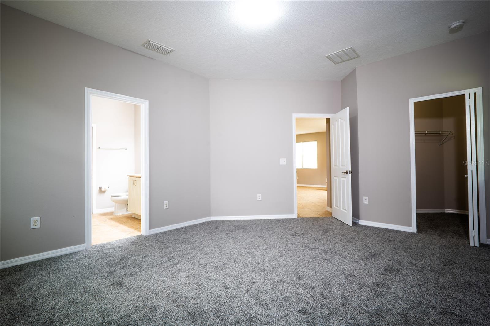 8809 Arrabida Ln Property Photo 16