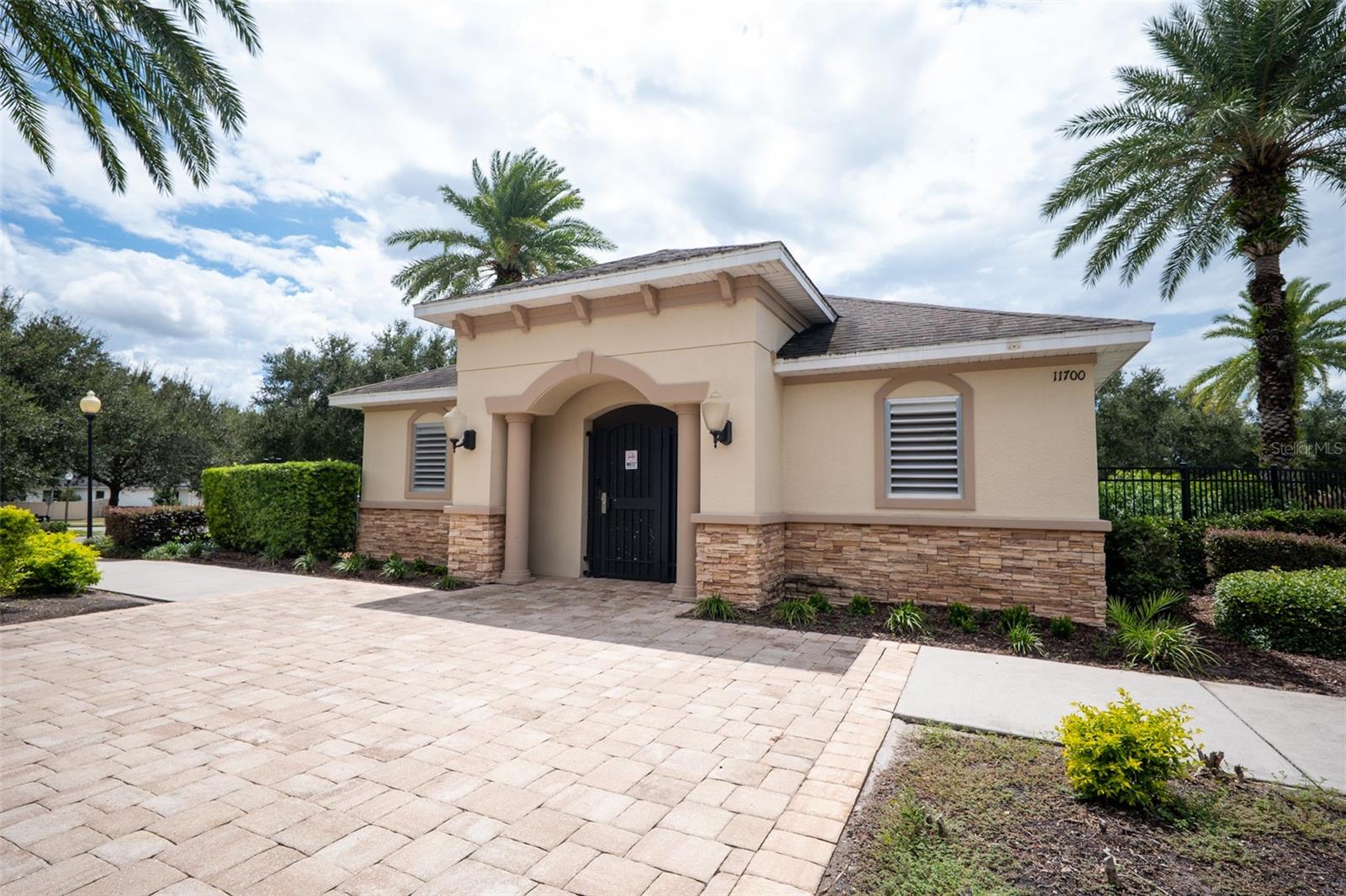 8809 Arrabida Ln Property Photo 39